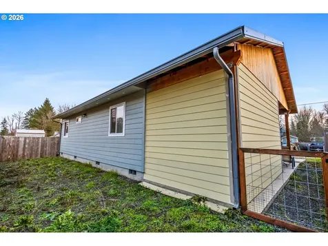 1907 Willow Street Sweet Home OR 97386