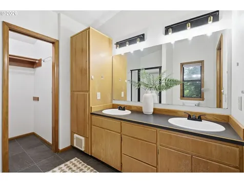 3298 Stoney Ridge Road Eugene OR 97405
