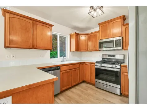 585 Dublin Avenue Eugene OR 97404