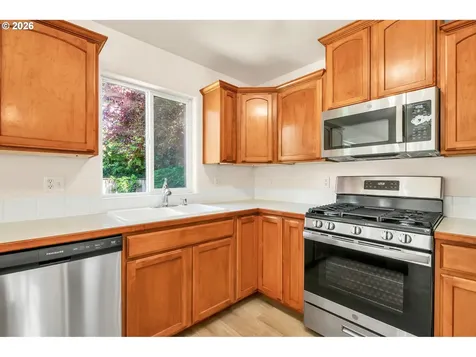 585 Dublin Avenue Eugene OR 97404