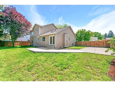 585 Dublin Avenue Eugene OR 97404