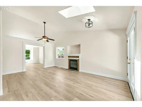 585 Dublin Avenue Eugene OR 97404