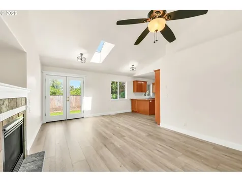 585 Dublin Avenue Eugene OR 97404