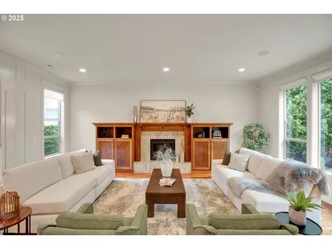 12106 NW 48th Court Vancouver WA 98685