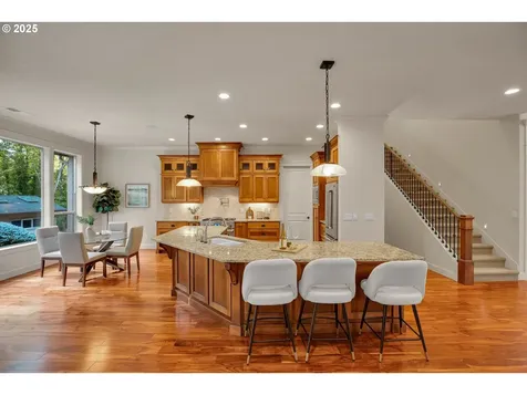 12106 NW 48th Court Vancouver WA 98685