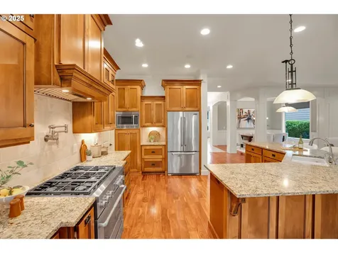 12106 NW 48th Court Vancouver WA 98685
