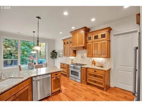12106 NW 48th Court Vancouver WA 98685