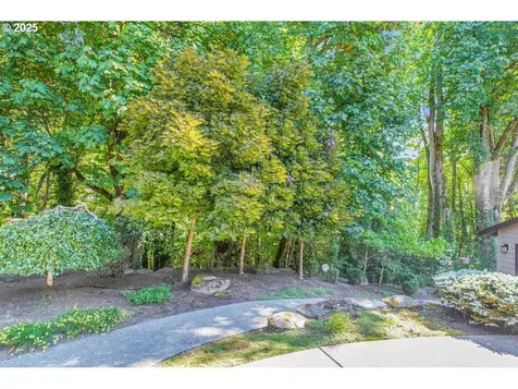 12106 NW 48th Court Vancouver WA 98685