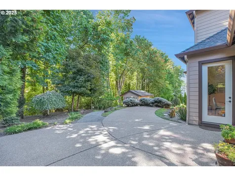 12106 NW 48th Court Vancouver WA 98685