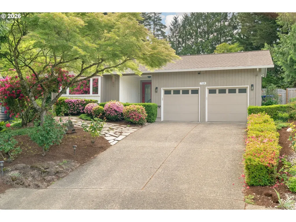 7118 SW Canby Lane Portland OR 97223