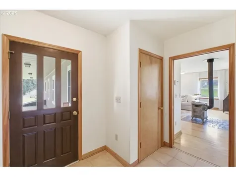 28095 Santiam Highway Sweet Home OR 97386