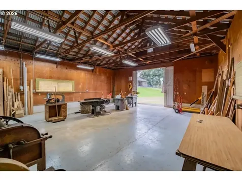 28095 Santiam Highway Sweet Home OR 97386