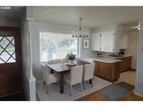 5616 NE 70th Street Vancouver WA 98661