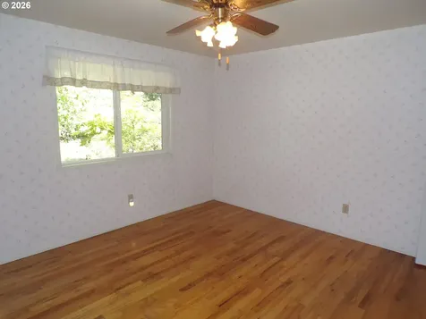 18536 Longfellow Avenue Lake Oswego OR 97035