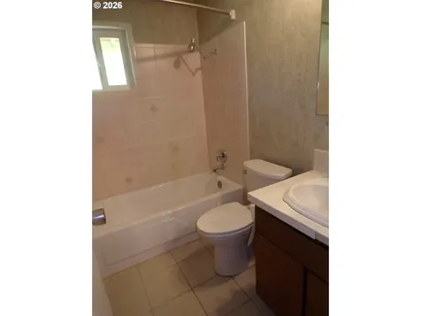 18536 Longfellow Avenue Lake Oswego OR 97035