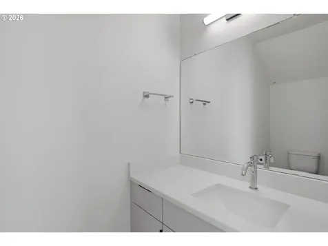 12316 NE 107th Way Vancouver WA 98682