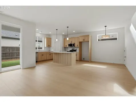 12316 NE 107th Way Vancouver WA 98682
