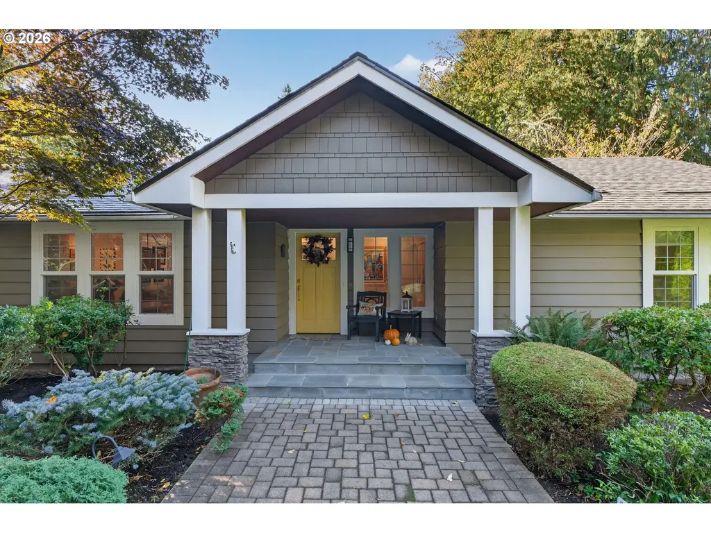 18665 Trillium Drive West Linn OR 97068