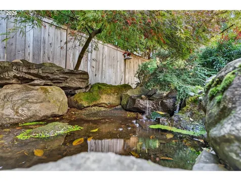 18665 Trillium Drive West Linn OR 97068