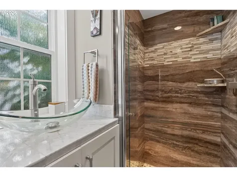 18665 Trillium Drive West Linn OR 97068