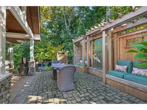 18665 Trillium Drive West Linn OR 97068