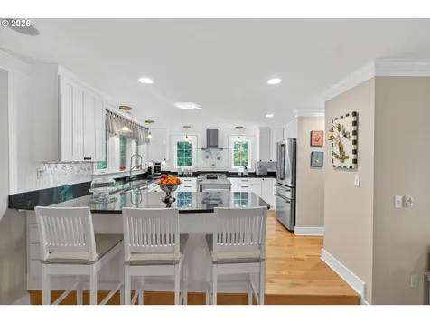 18665 Trillium Drive West Linn OR 97068