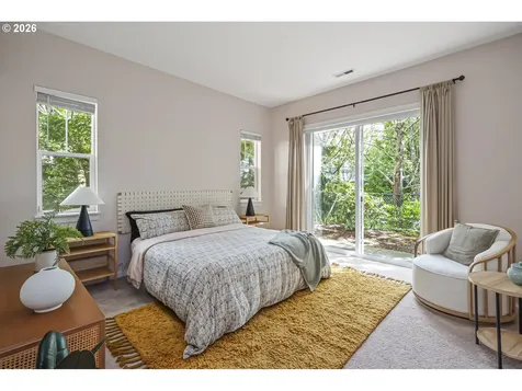 8349 SW 24th Avenue Portland OR 97219