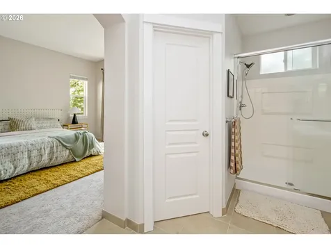 8349 SW 24th Avenue Portland OR 97219