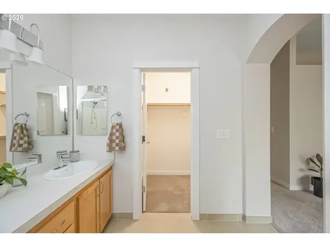 8349 SW 24th Avenue Portland OR 97219