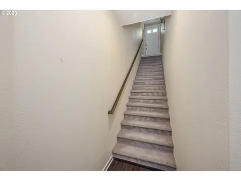 8349 SW 24th Avenue Portland OR 97219