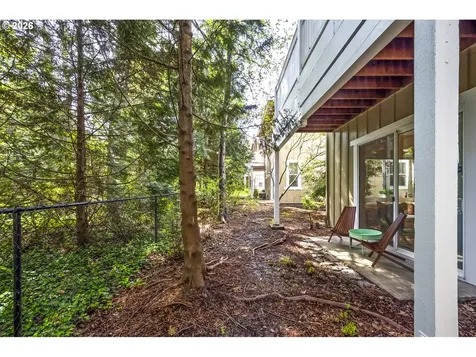 8349 SW 24th Avenue Portland OR 97219