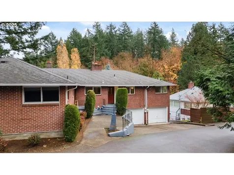 5381/5383 SW Humphrey Boulevard Portland OR 97221