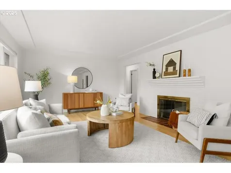 5381/5383 SW Humphrey Boulevard Portland OR 97221