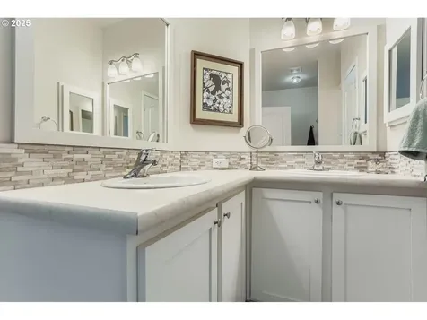 18265 S Theresa Lane Oregon City OR 97045