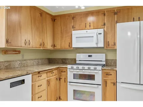 1890 Taylor Street Eugene OR 97405