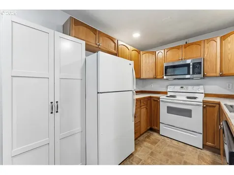 5036 NE 57th Avenue Portland OR 97218