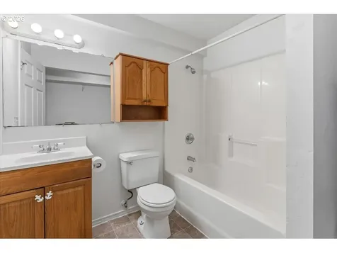 5036 NE 57th Avenue Portland OR 97218