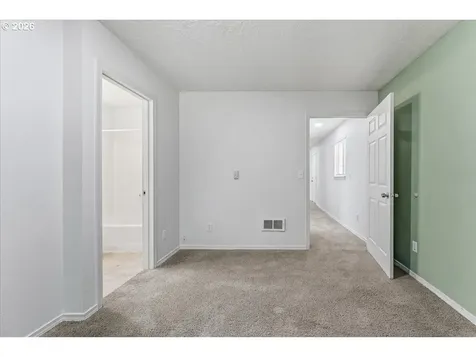 5036 NE 57th Avenue Portland OR 97218