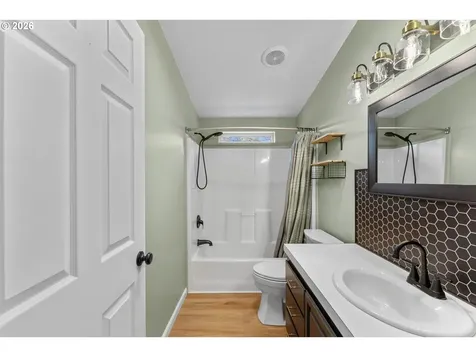 16090 S Buckner Creek Road Beavercreek OR 97004