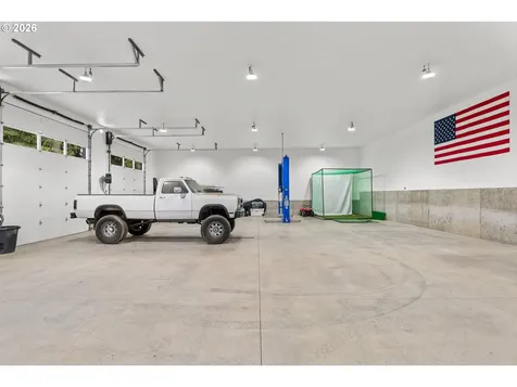 16090 S Buckner Creek Road Beavercreek OR 97004