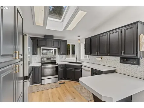 16090 S Buckner Creek Road Beavercreek OR 97004