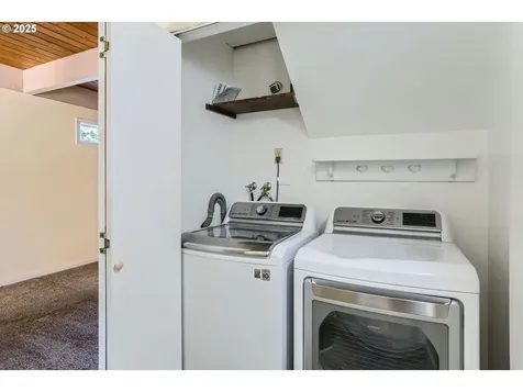 5344 NW Innisbrook Place Portland OR 97229