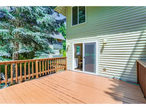 5344 NW Innisbrook Place Portland OR 97229