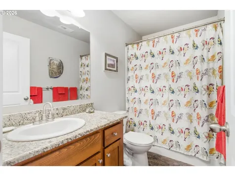 2418 Equestrian Loop S Salem OR 97302