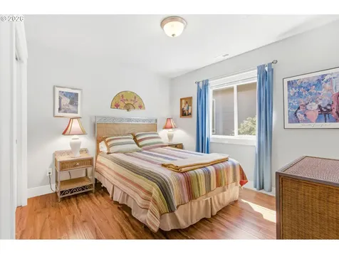 2418 Equestrian Loop S Salem OR 97302
