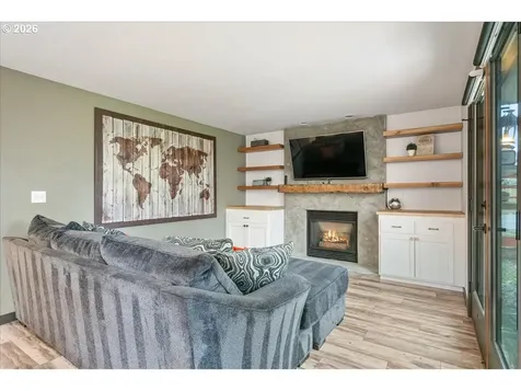 3134 SE 20th Avenue Albany OR 97322
