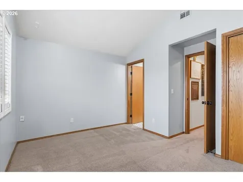 3134 SE 20th Avenue Albany OR 97322
