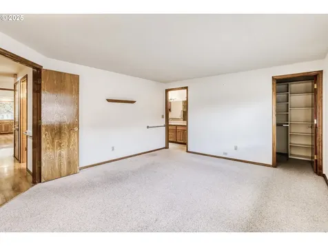 1621 NE Greensword Drive Hillsboro OR 97124