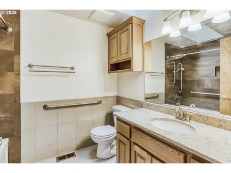 1621 NE Greensword Drive Hillsboro OR 97124