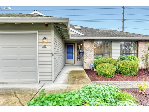 1621 NE Greensword Drive Hillsboro OR 97124